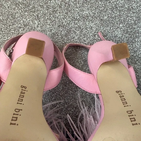Ganni Pink Feathered Sandals - Picture 6 of 7
